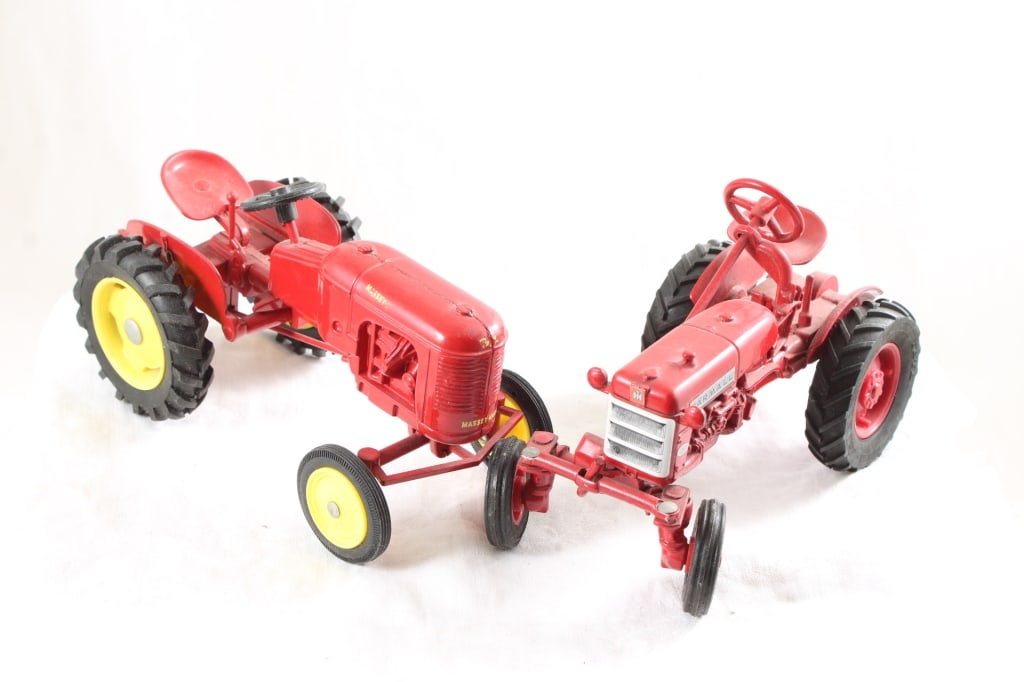 Massey Harris Pony & Farmall Cub Tractors (1 of 17)