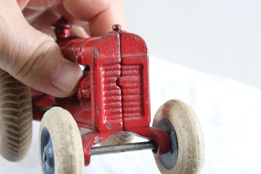 Arcade Cast Iron Tractor - 5