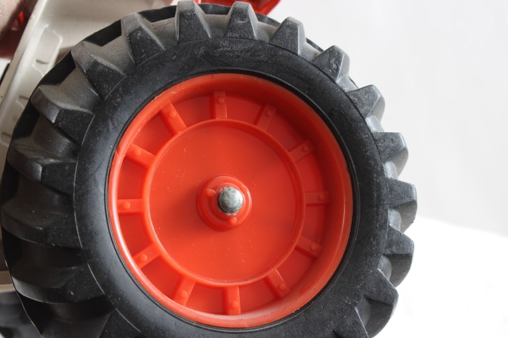 Ertl Case Spirit of 76 Agri King Tractor & Pen - 11