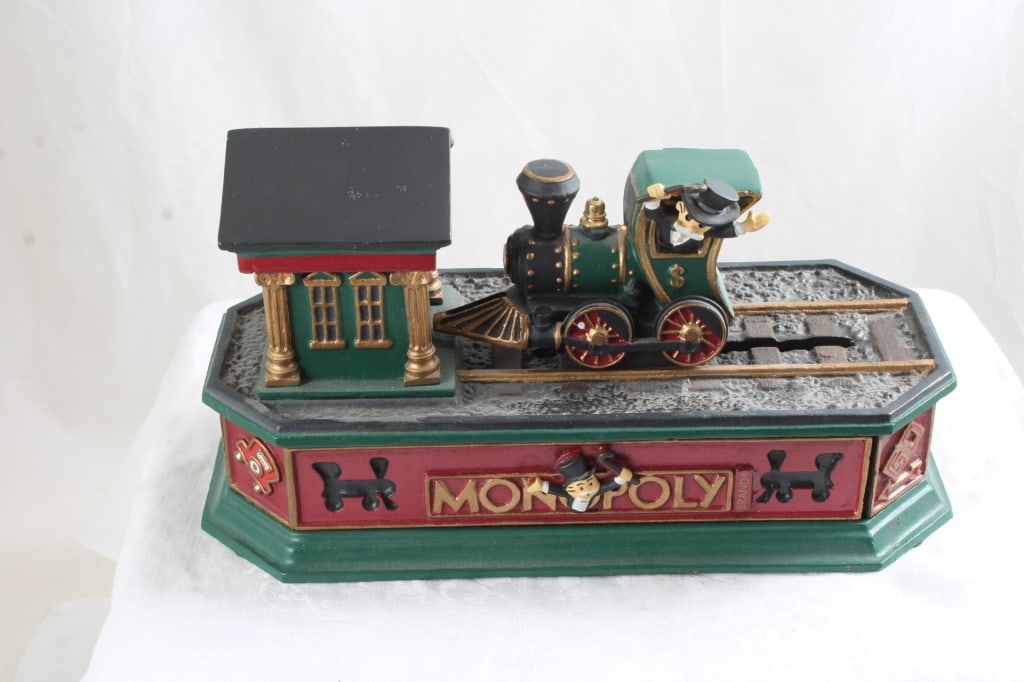 Cast Iron Monopoly Franklin Mint Mechanical Bank (1 of 6)