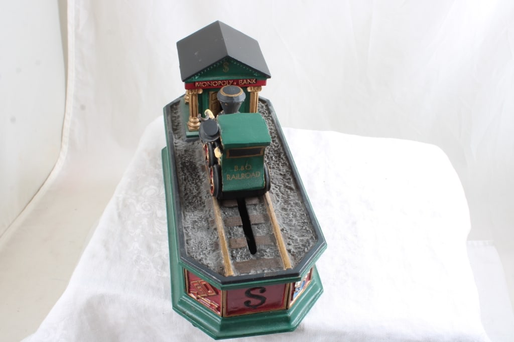 Cast Iron Monopoly Franklin Mint Mechanical Bank - 5