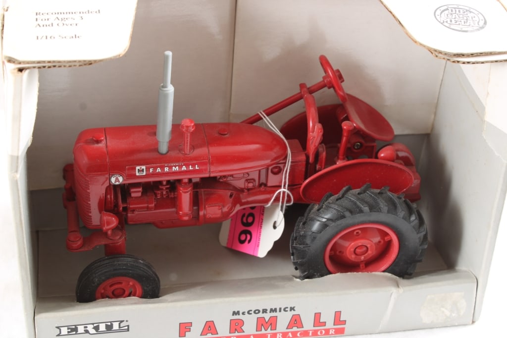 McCormick Farmall Model A Tractor in Box Ertl - 10