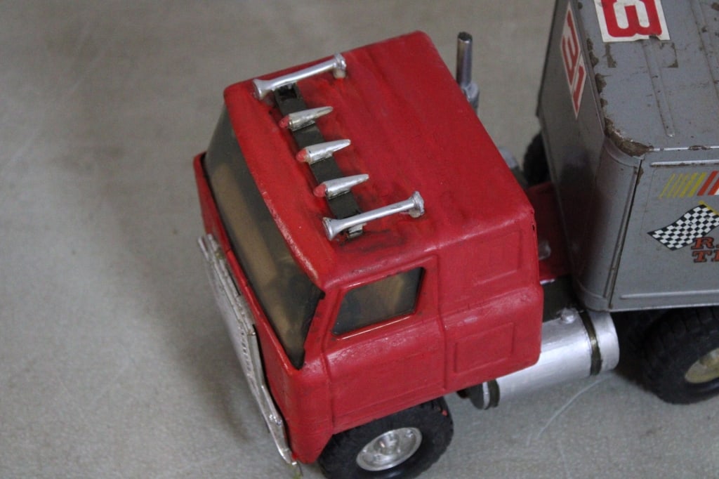 Ertl Pressed Steel Nascar Car Hauler & Race Cars - 2
