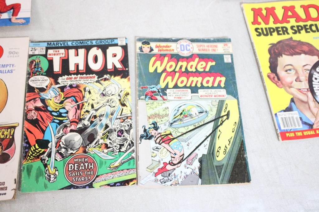 19 MAD Comic Books and Magazines Vintage - 10