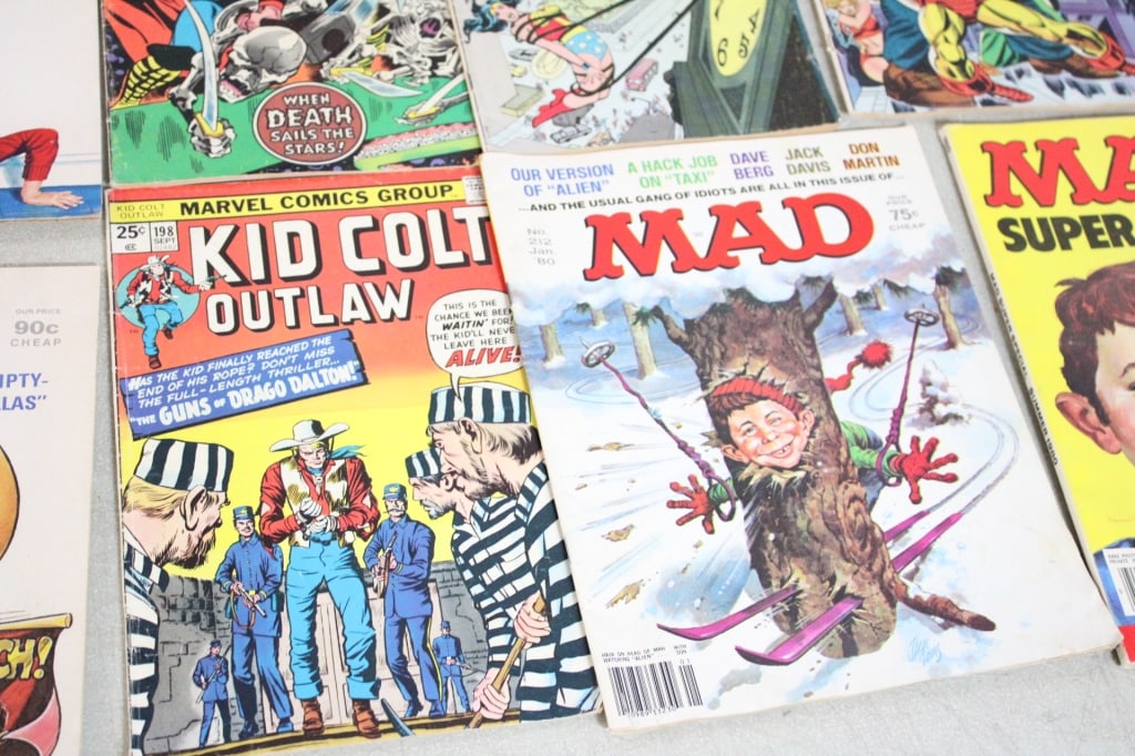 19 MAD Comic Books and Magazines Vintage - 9