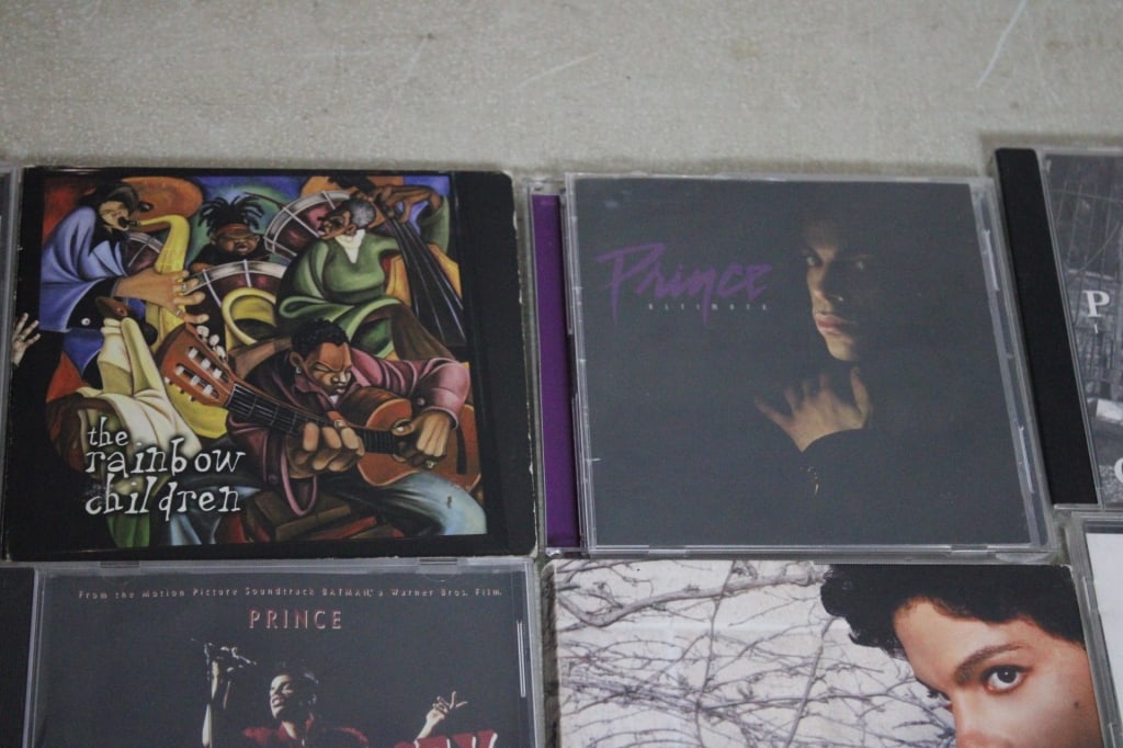 33 Prince CDs, Some are Multiple Sets - 16
