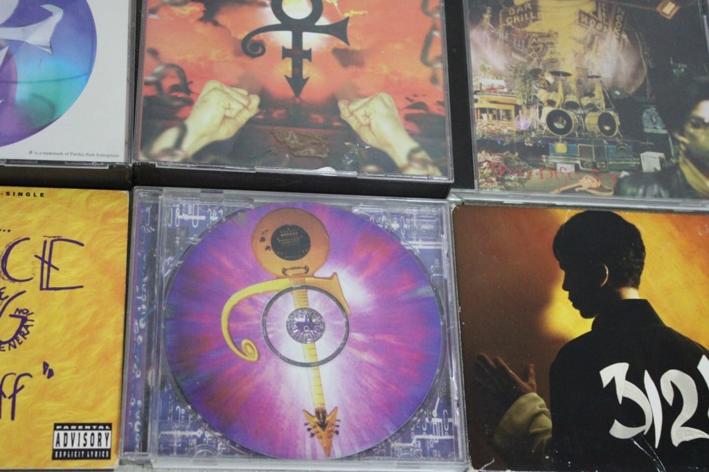 33 Prince CDs, Some are Multiple Sets - 7
