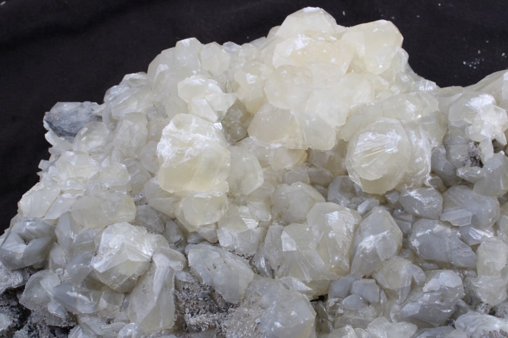 Calcite White Large Natural Mineral Rough Texture - 12