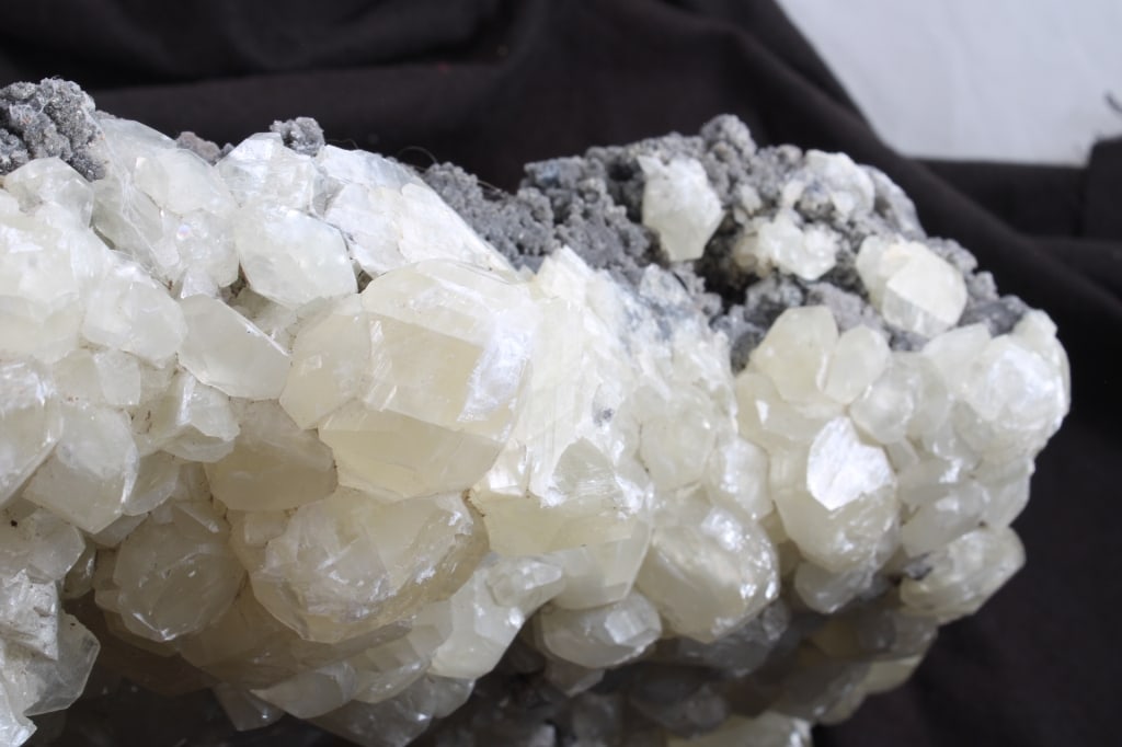 Calcite White Large Natural Mineral Rough Texture - 7