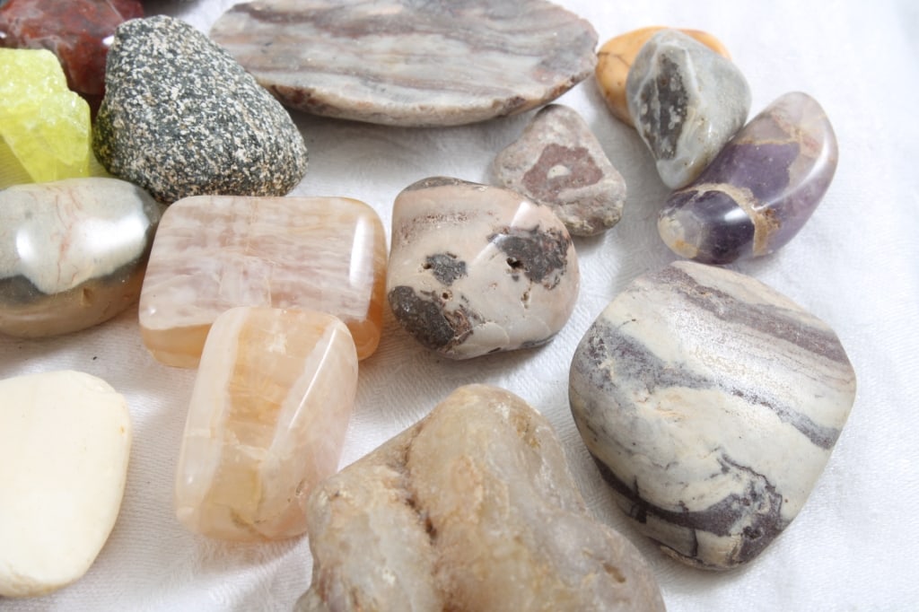 Several Gems- Green Chrysoprase, Lemon Citrine, - 13