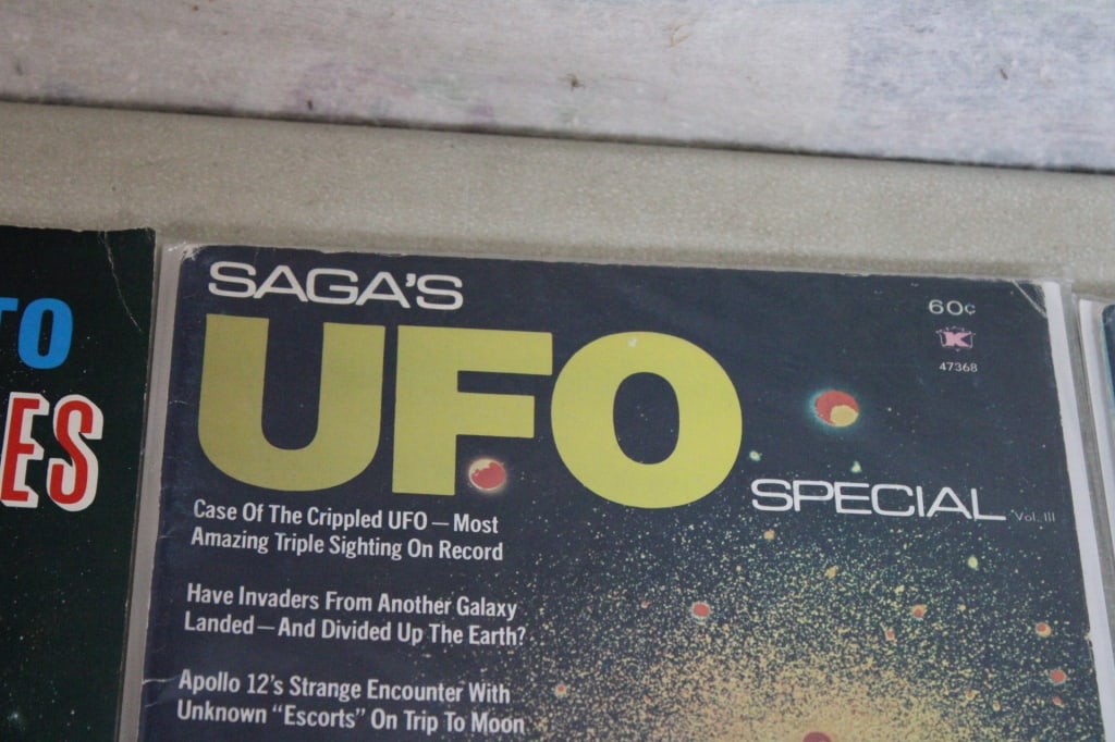 Science Fiction Books & Magazines - 6