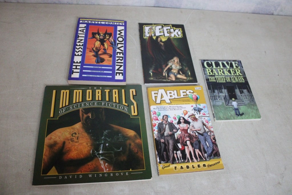 5 Science Fiction Comic Books (1 of 12)