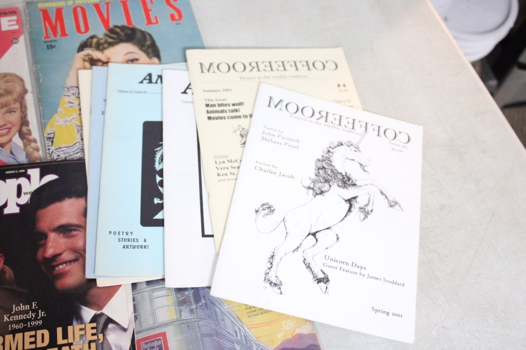 20 Plus Hollywood Celebrity Vintage Magazines - 18