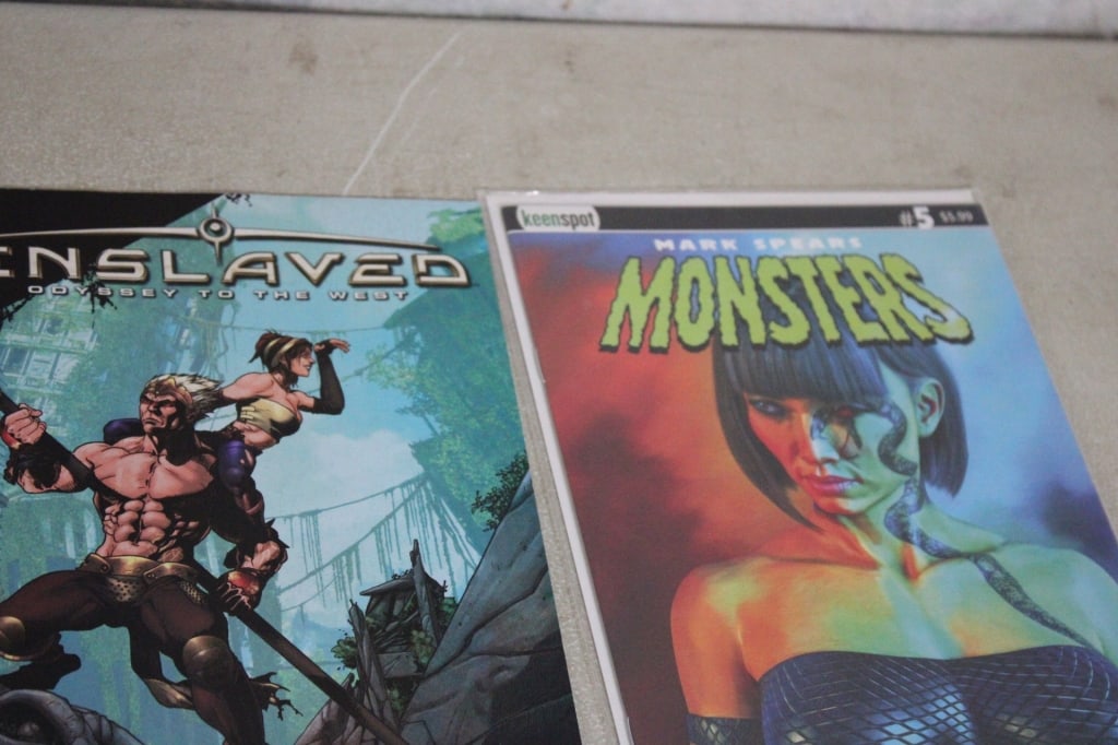 15 Marvel, DC and Other Comic Books - 15