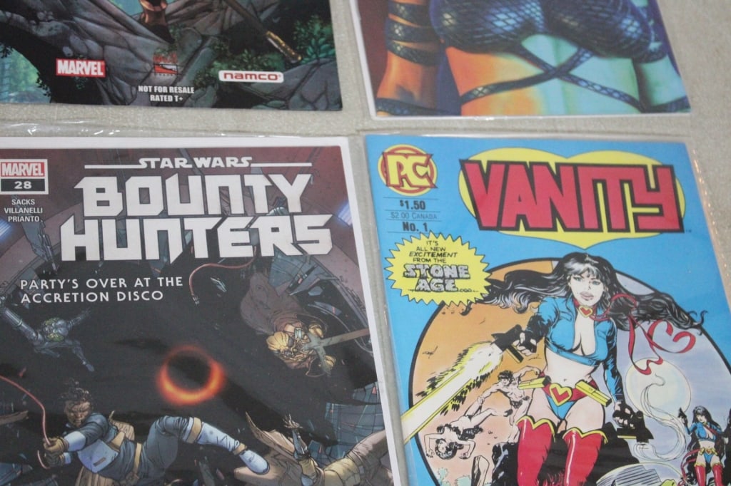 15 Marvel, DC and Other Comic Books - 16