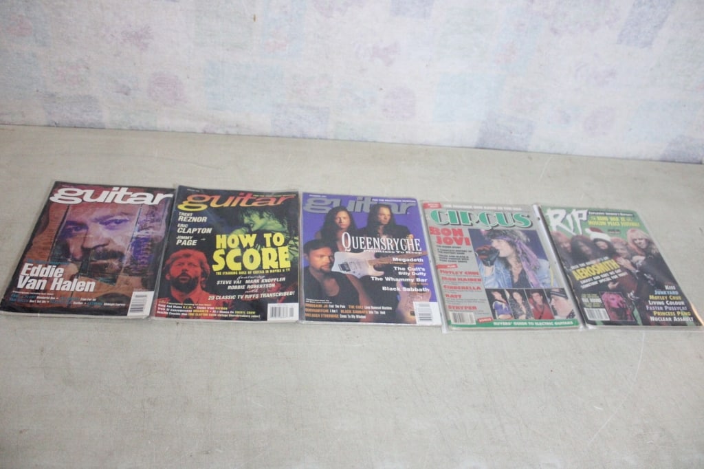 5 Rock Star Bands Magazines: 5 Rock Star Bands Magazines - RIP 1990, Circus Bon Jovi 1987, Guitar 1994, Guitar 1995 Eric Clapton, Guitar Eddie Van Halen March 1995. Lot Size 11" x 8.5" x 2". 4 Lbs. All information and