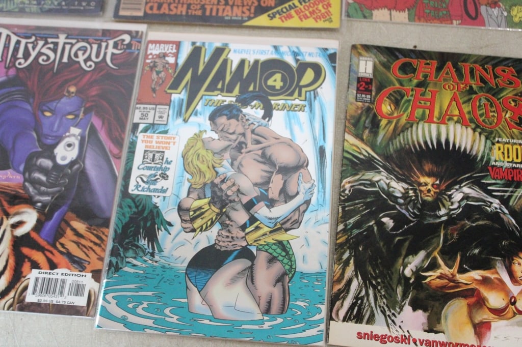 14 Adult Fantasy, Action Comic Books, Magazines - 10
