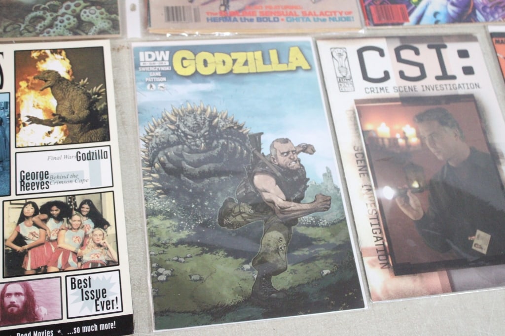 14 Adult Fantasy, Action Comic Books, Magazines - 14