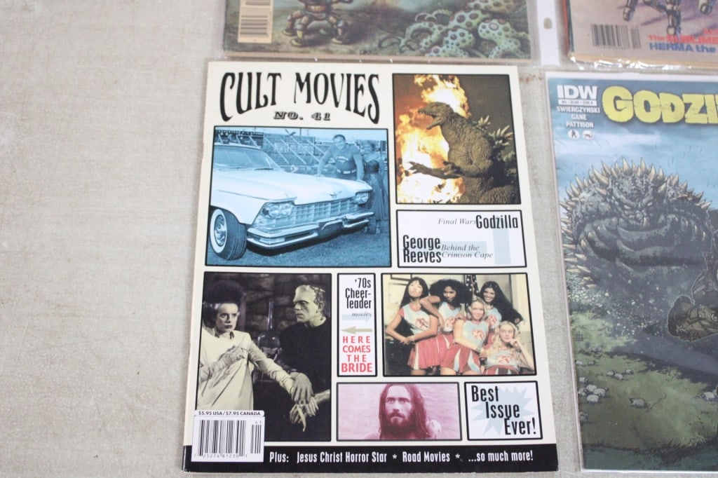 14 Adult Fantasy, Action Comic Books, Magazines - 15