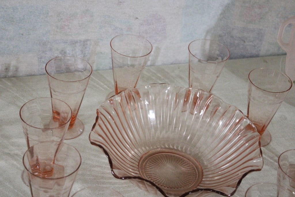 26 Pieces Pink Depression Glass - 8