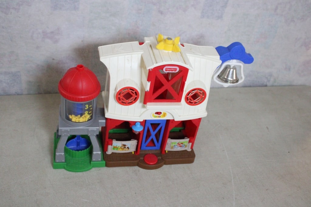Fisher Price Little People Plane and Barn - 8