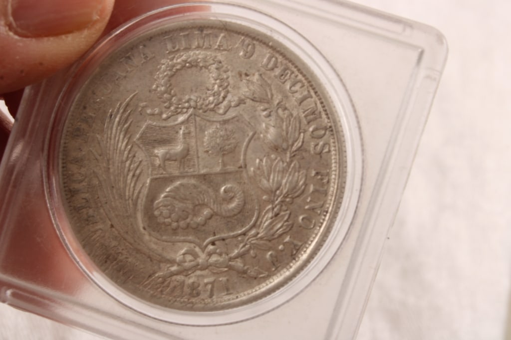 1871 Peru South America 1 SOL Silver Coin - 2