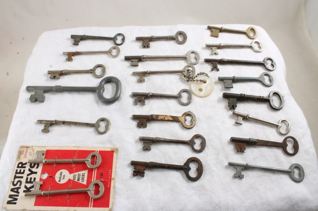 Skeleton Key & Master Keys Lot (1 of 16)