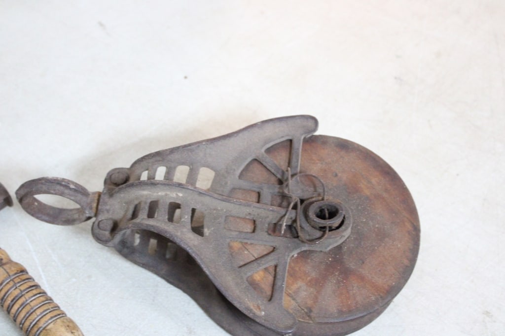Hudson Barn Hay Pulley, Shelton Wood Plane & More - 5