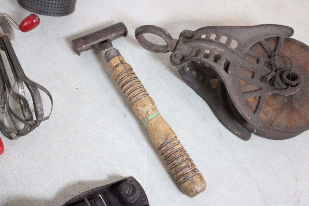 Hudson Barn Hay Pulley, Shelton Wood Plane & More - 9