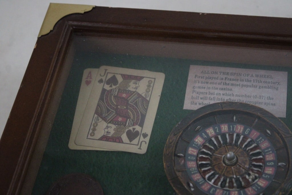 Gambling Theme Wood Shadow Box - 3