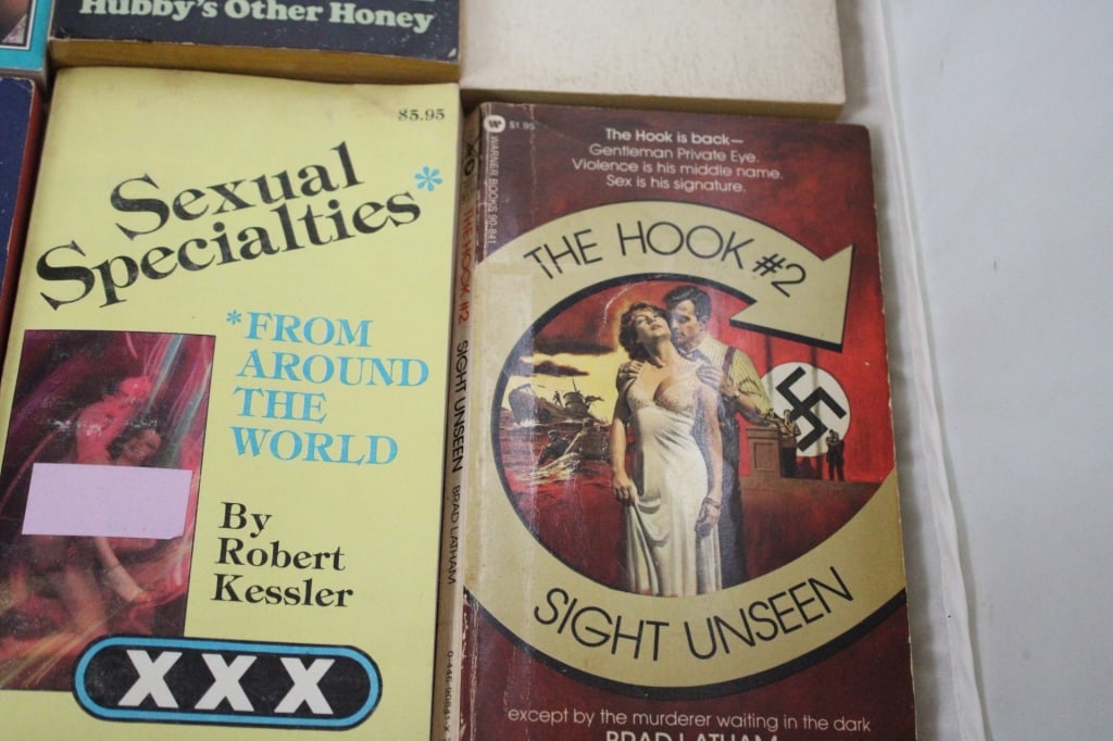 8 Adult Paperback Books & Adult Framed Print - 11