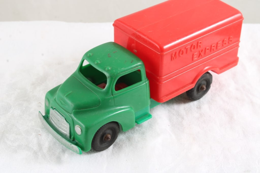 Bandai, Hubley & Auburn Vintage Toys - 13