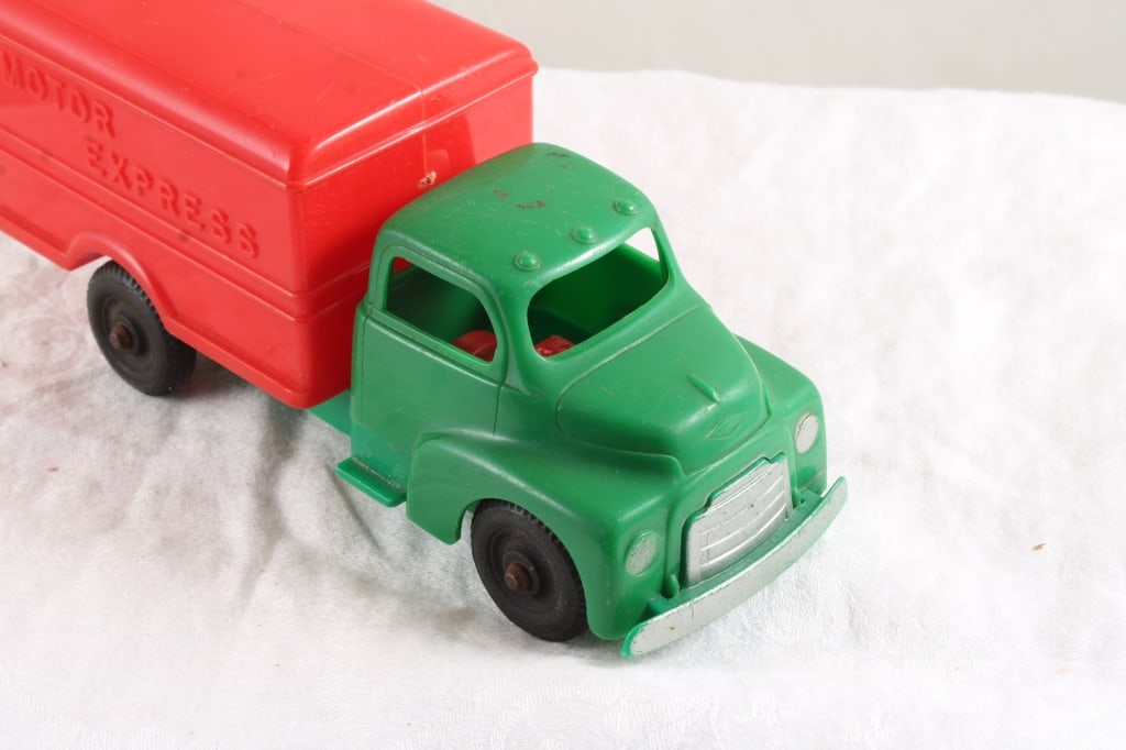 Bandai, Hubley & Auburn Vintage Toys - 16