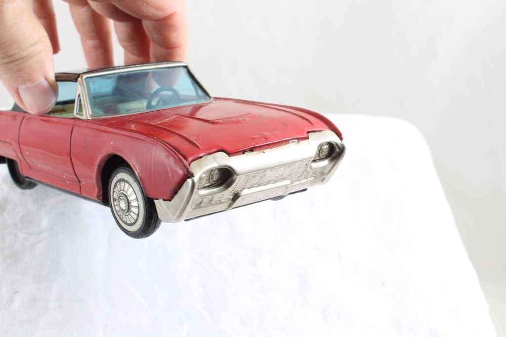 Bandai, Hubley & Auburn Vintage Toys - 3