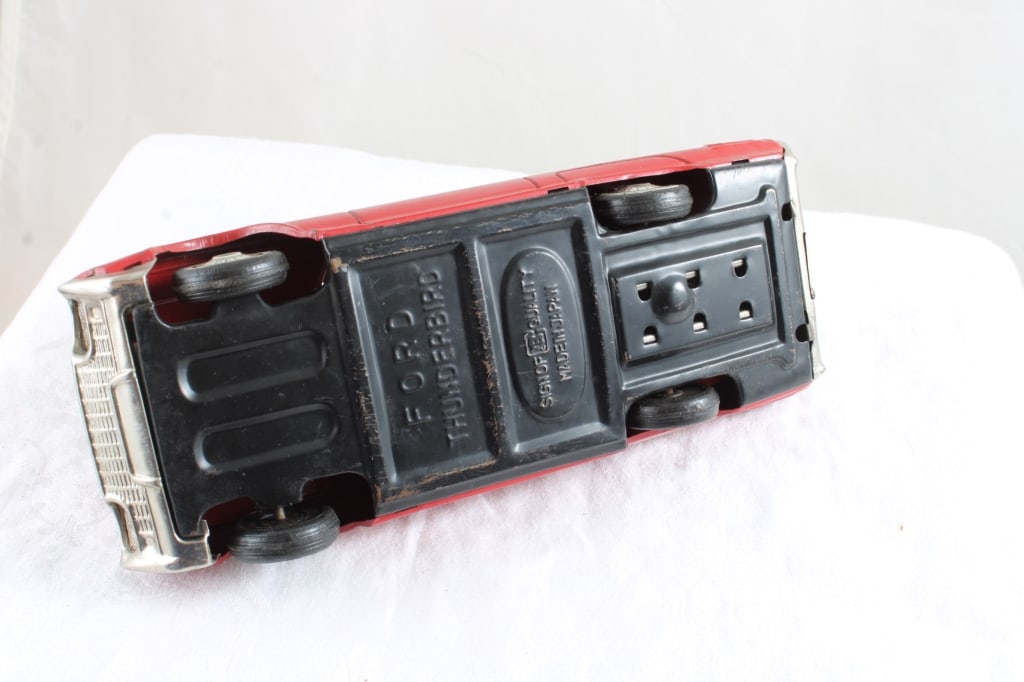 Bandai, Hubley & Auburn Vintage Toys - 7