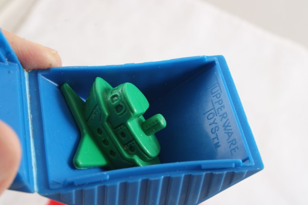 Tupperware Busy Blocks 25 with Toys Inside - 16