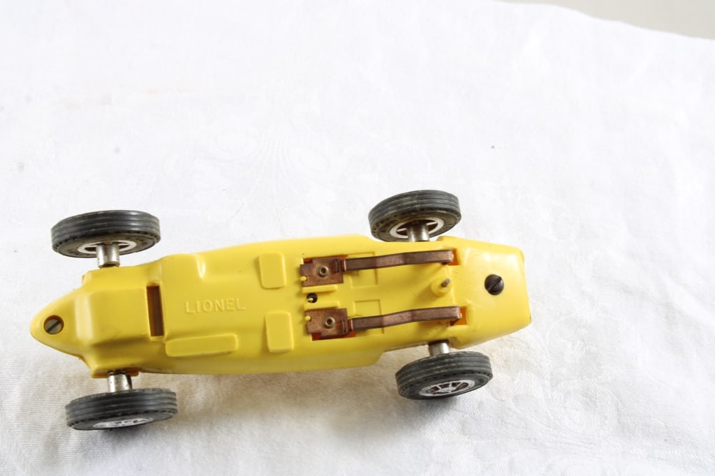 Lionel Cooper Roadster Yellow Slot Car 1:32 1964 - 5