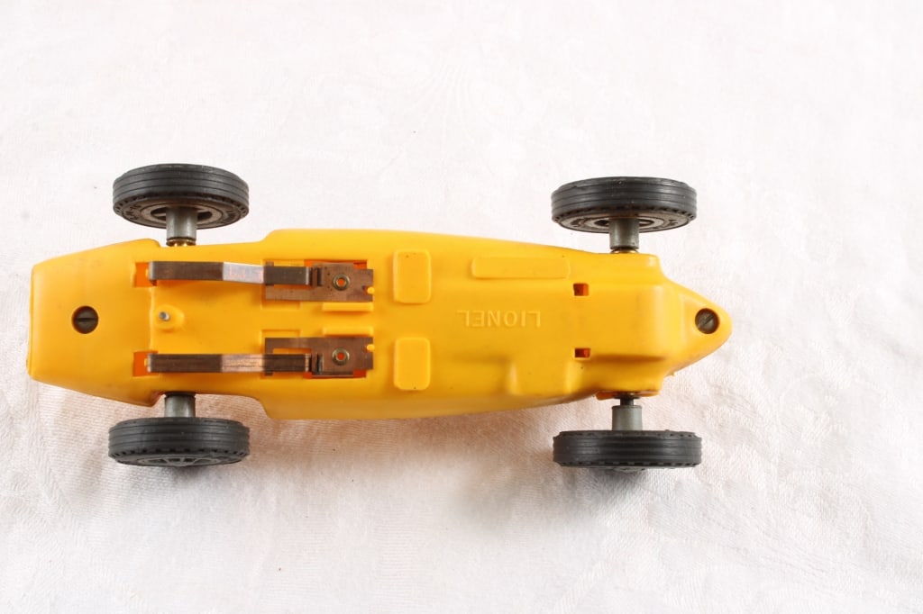 Lionel Cooper Roadster Yellow Slot Car 1:32 1964 - 5
