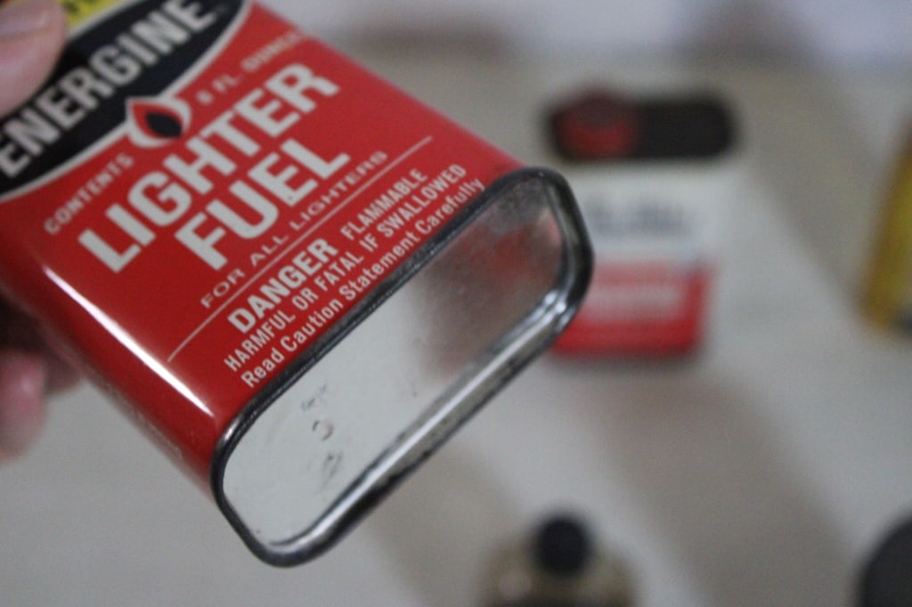 Advertising Motor Oil Cans & Shoe Soles - 17