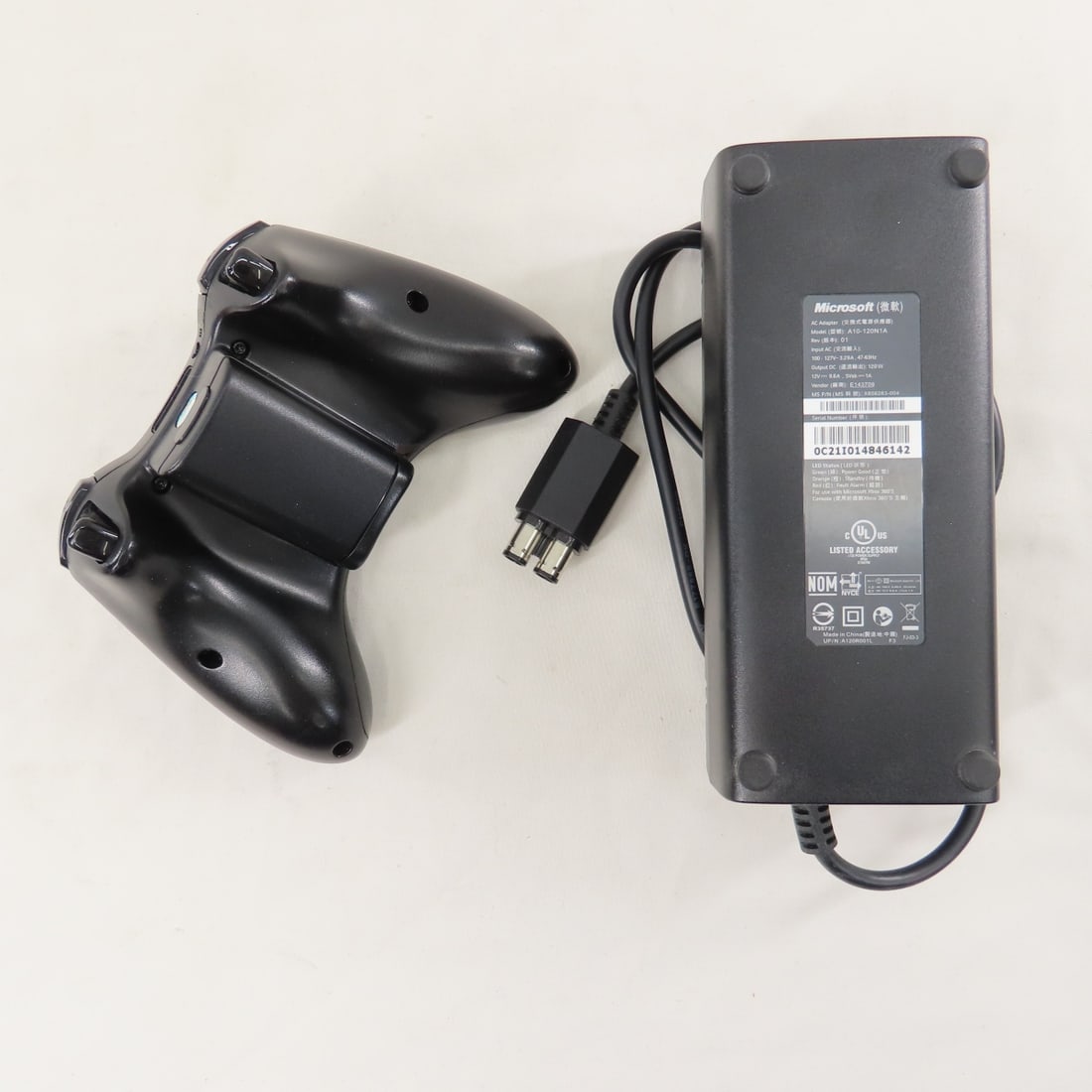 XBOX 360 Console, Wireless Remote, Motion Sensor - 13
