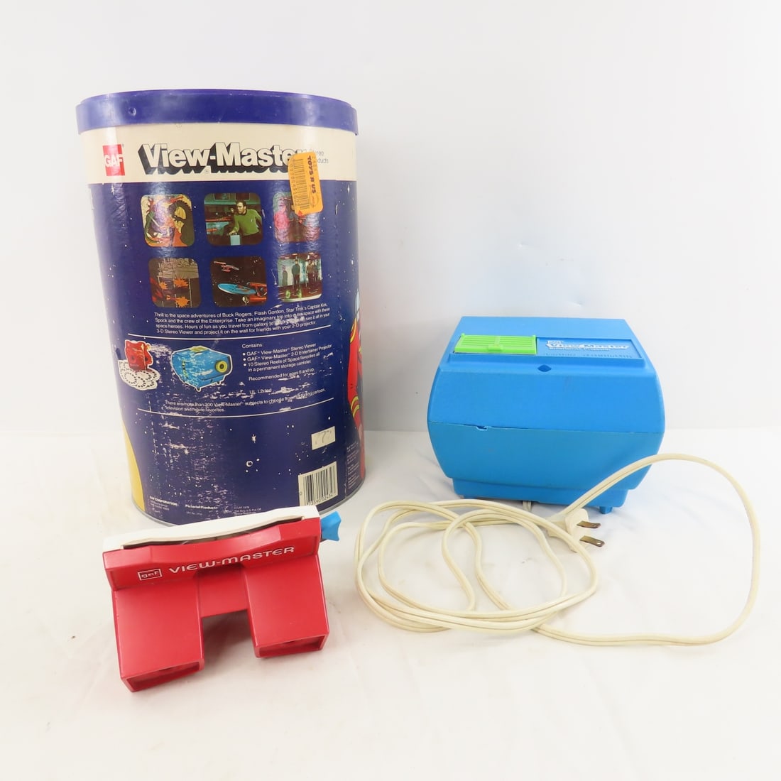 Collection of Viewmaster Viewers, Projectors Reels - 3