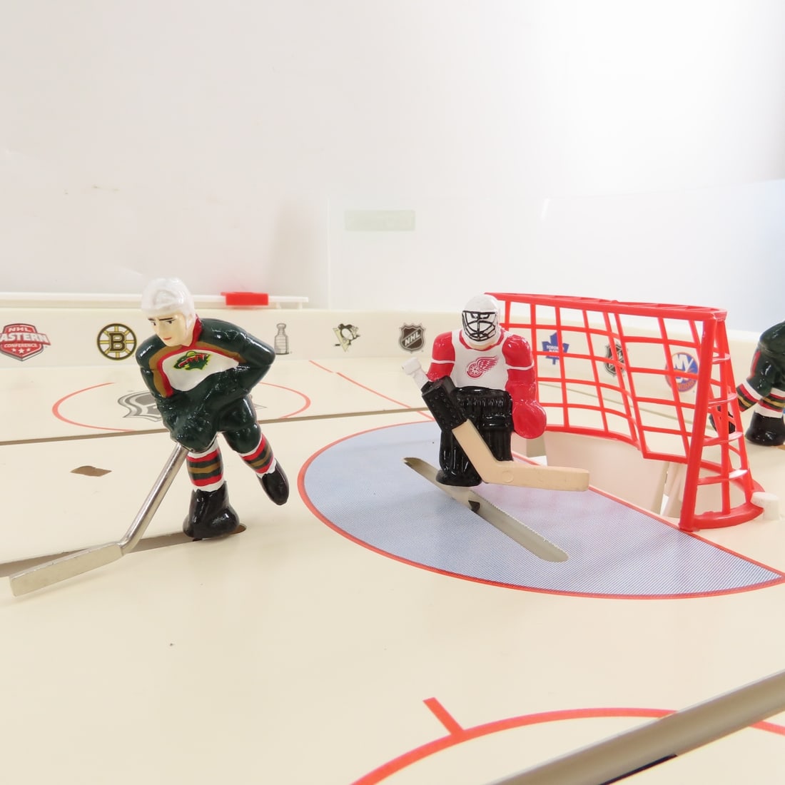 Stiga NHL Stanley Cup Table Hockey Game with box - 10