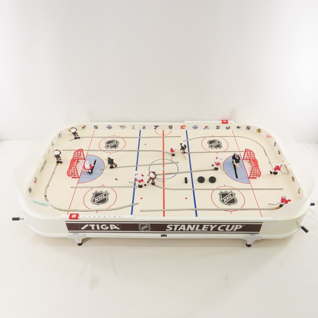 Stiga NHL Stanley Cup Table Hockey Game with box - 2