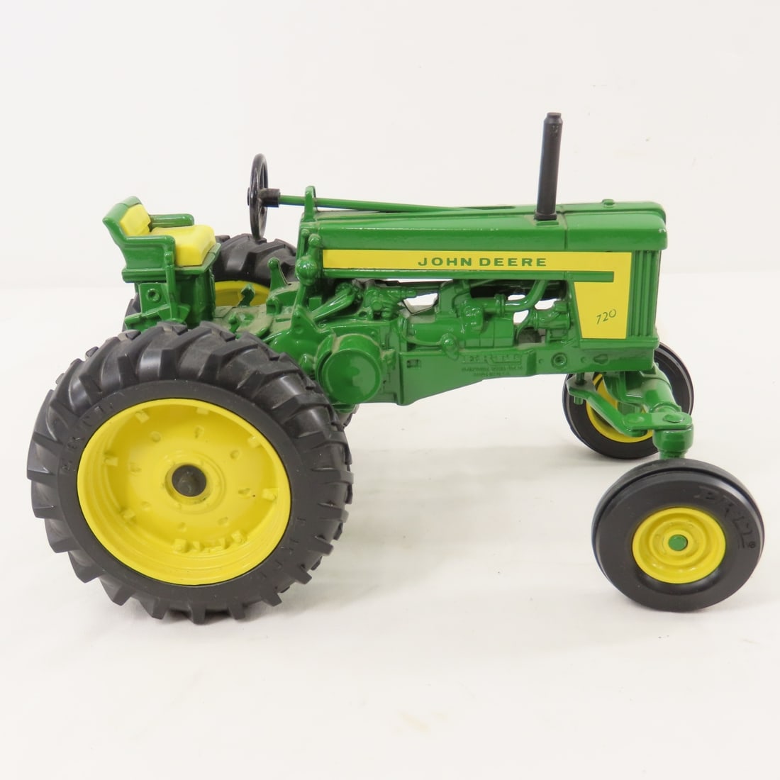 ERTL 1:16 John Deere 720 Model M & Bottom Plow - 10