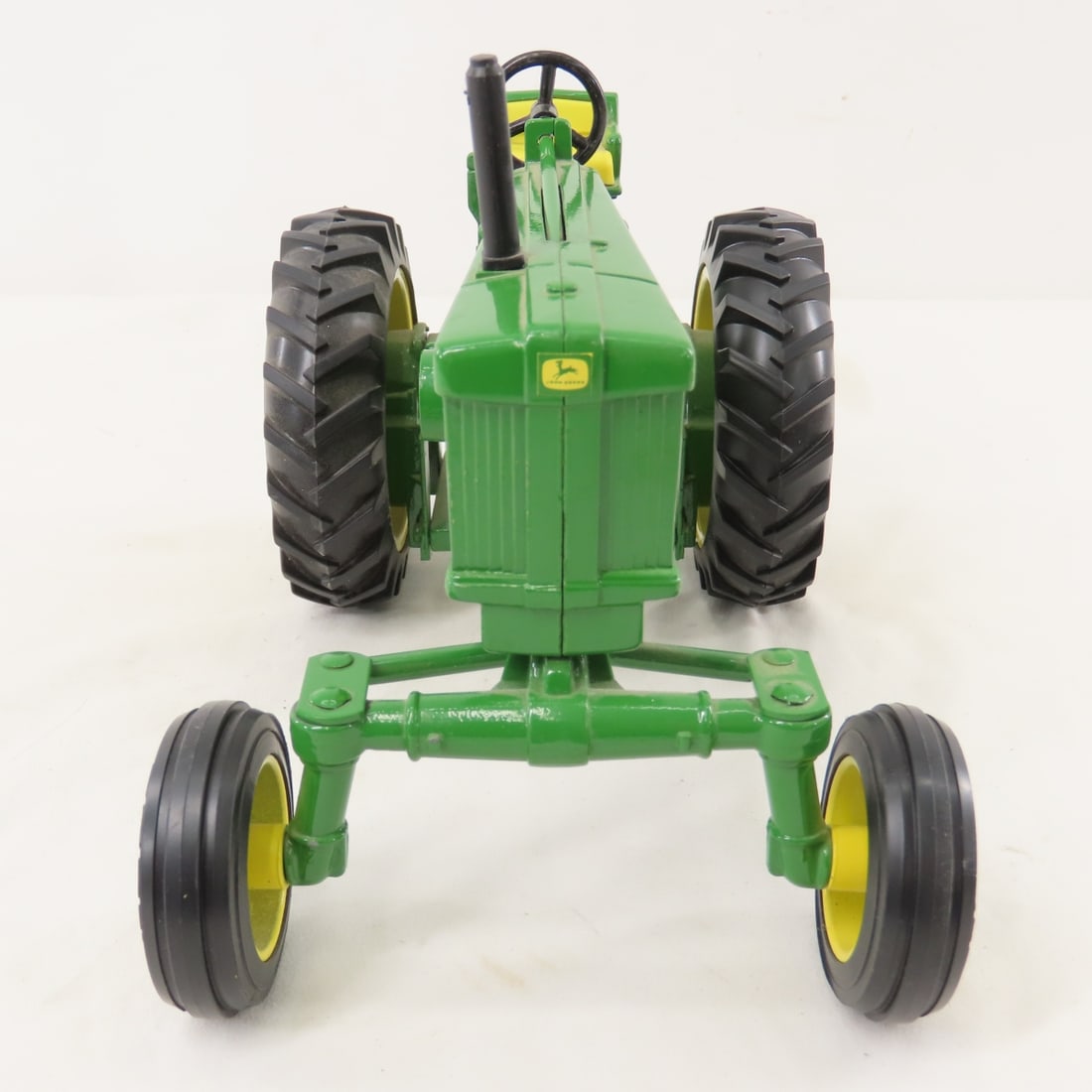 ERTL 1:16 John Deere 720 Model M & Bottom Plow - 11