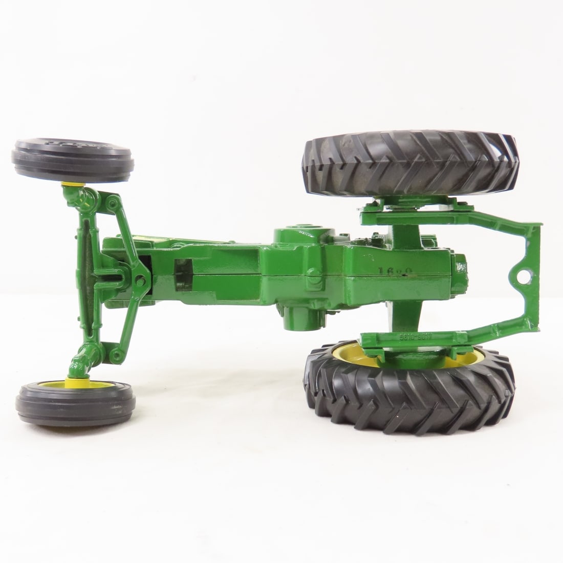 ERTL 1:16 John Deere 720 Model M & Bottom Plow - 13