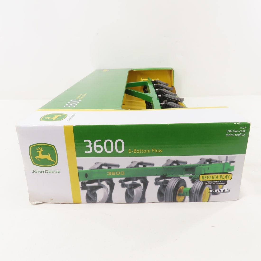 ERTL 1:16 John Deere 720 Model M & Bottom Plow - 16
