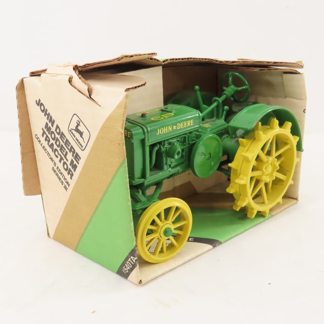 ERTL 1:16 John Deere 720 Model M & Bottom Plow - 3