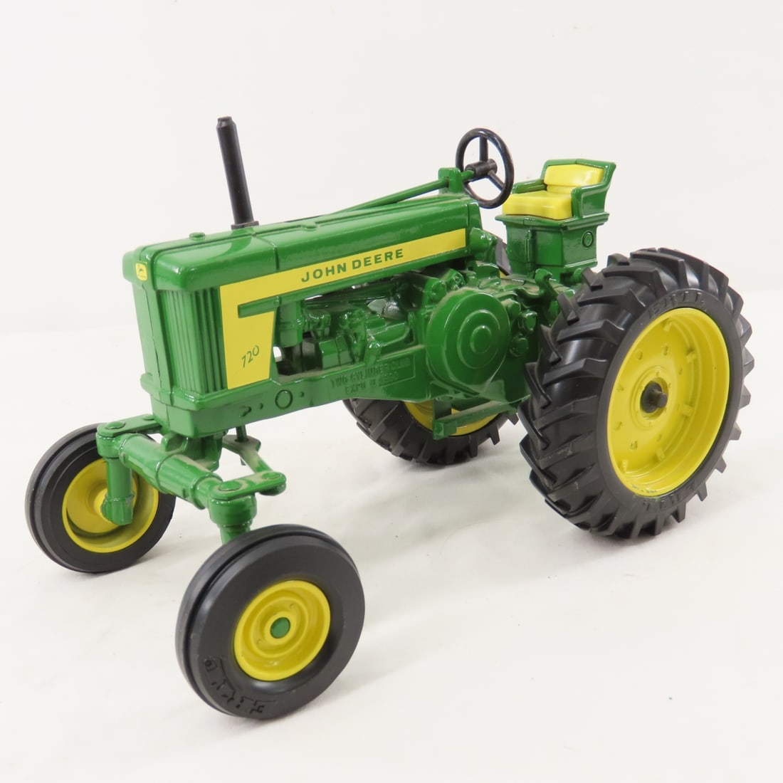 ERTL 1:16 John Deere 720 Model M & Bottom Plow - 7