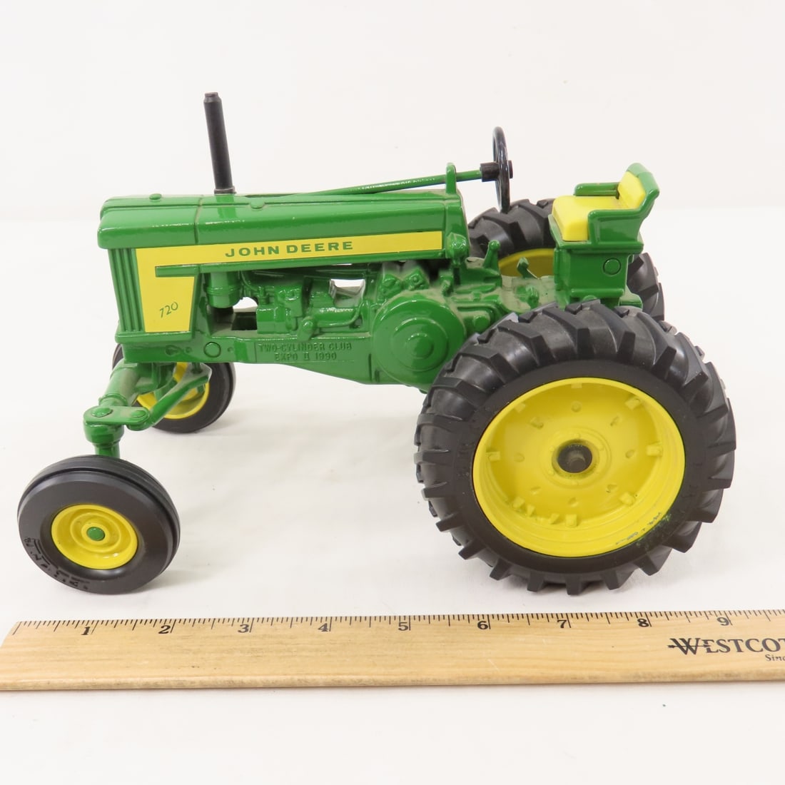 ERTL 1:16 John Deere 720 Model M & Bottom Plow - 8
